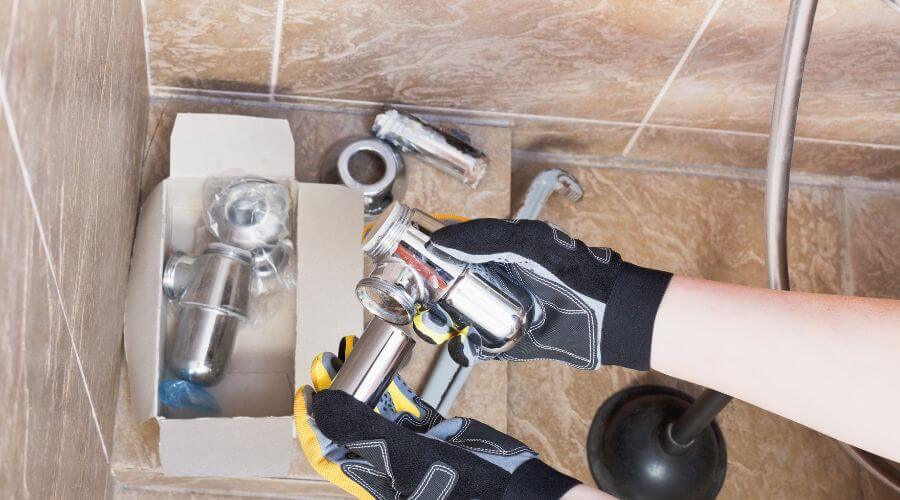 Expert Emergency Roof Repairs services in North Robinson, OH